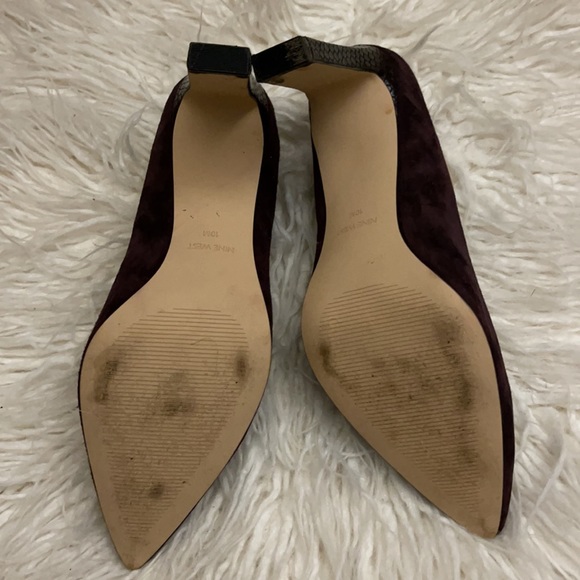 Nine West/ leather outsole/Wine Color suede with snake leather heel. 3.5” heel. - Picture 3 of 4